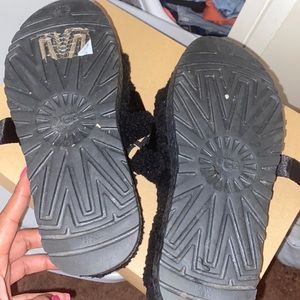 UGG slides